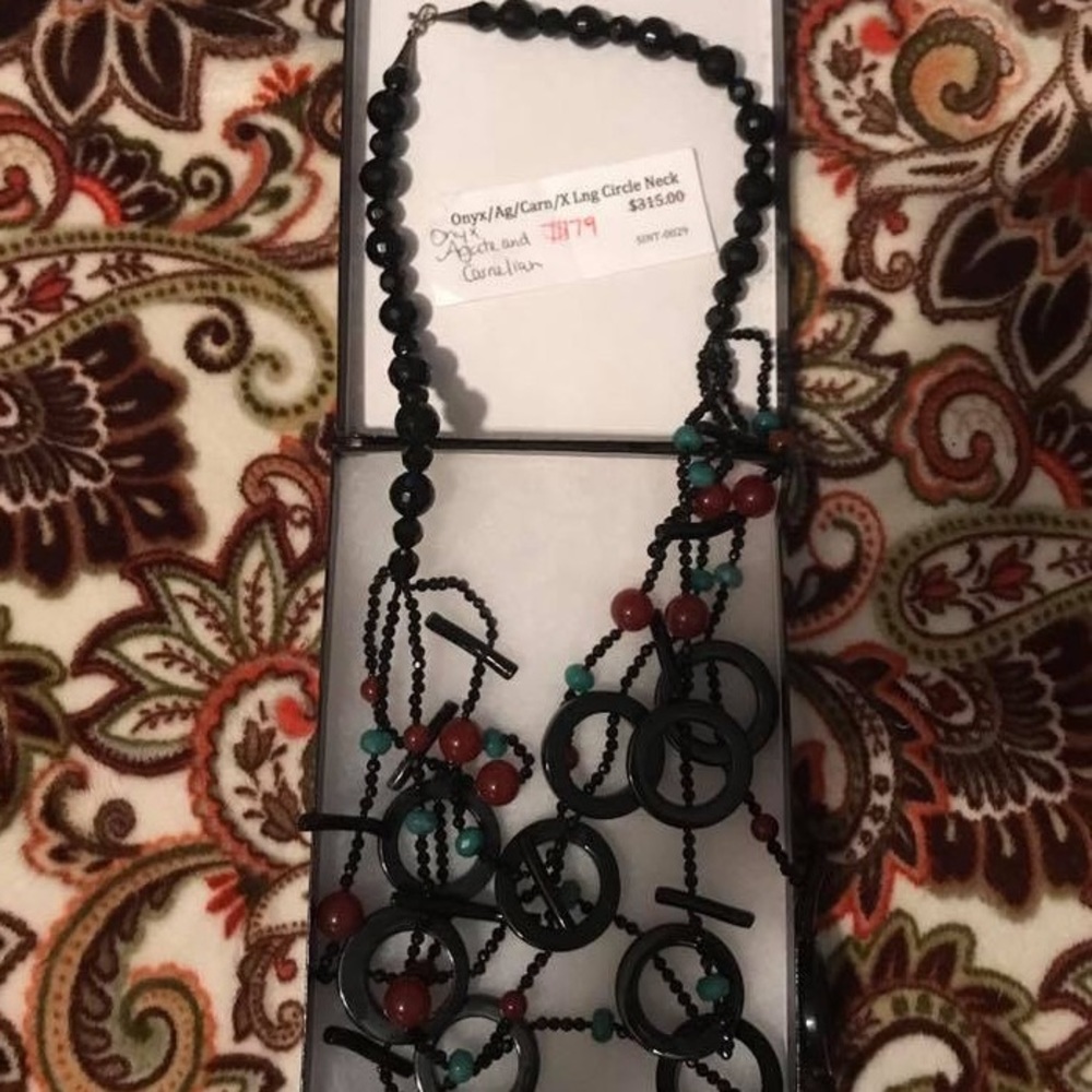 Onyx/Agate/Carnelian XL Circle Necklace
